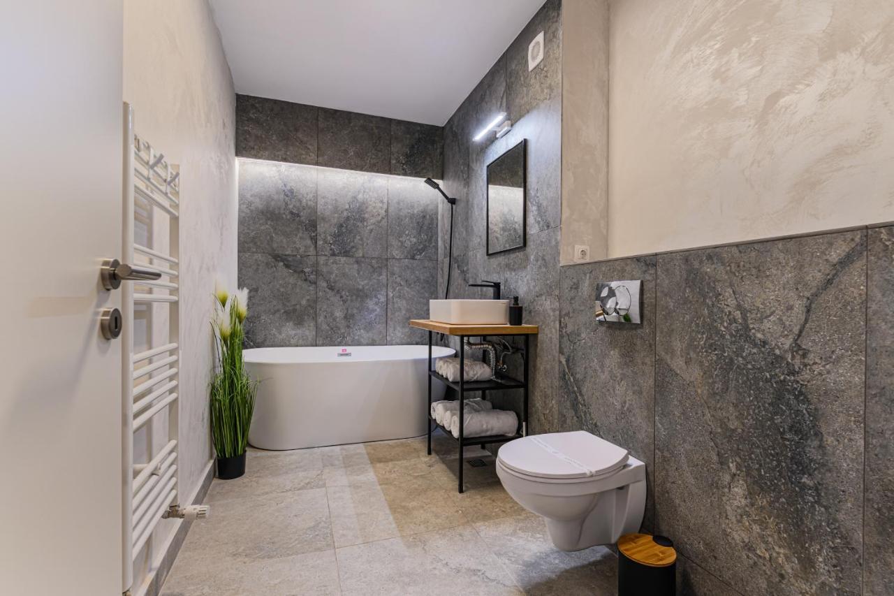 Koa - Pandora Apartments Brassó Kültér fotó